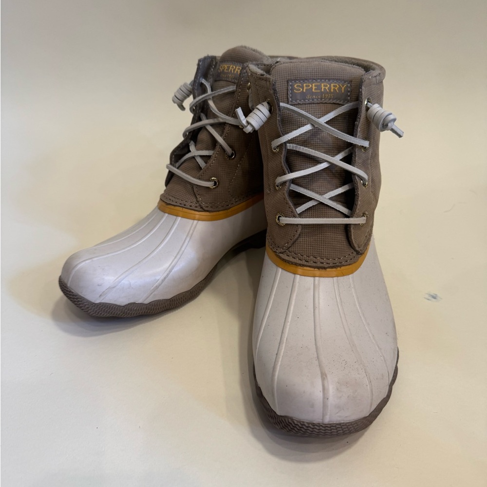 Sperry Top Women's Saltwater Grid Leather Duck Boot Ivory Size 8